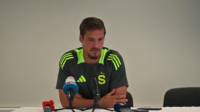 SADÍLEK | Tisková konference