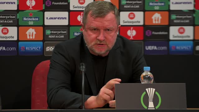 Tiskovka před Partizanem
